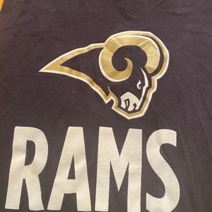 Boys NFL RAMS football l/s t-shirt. Size 14/16